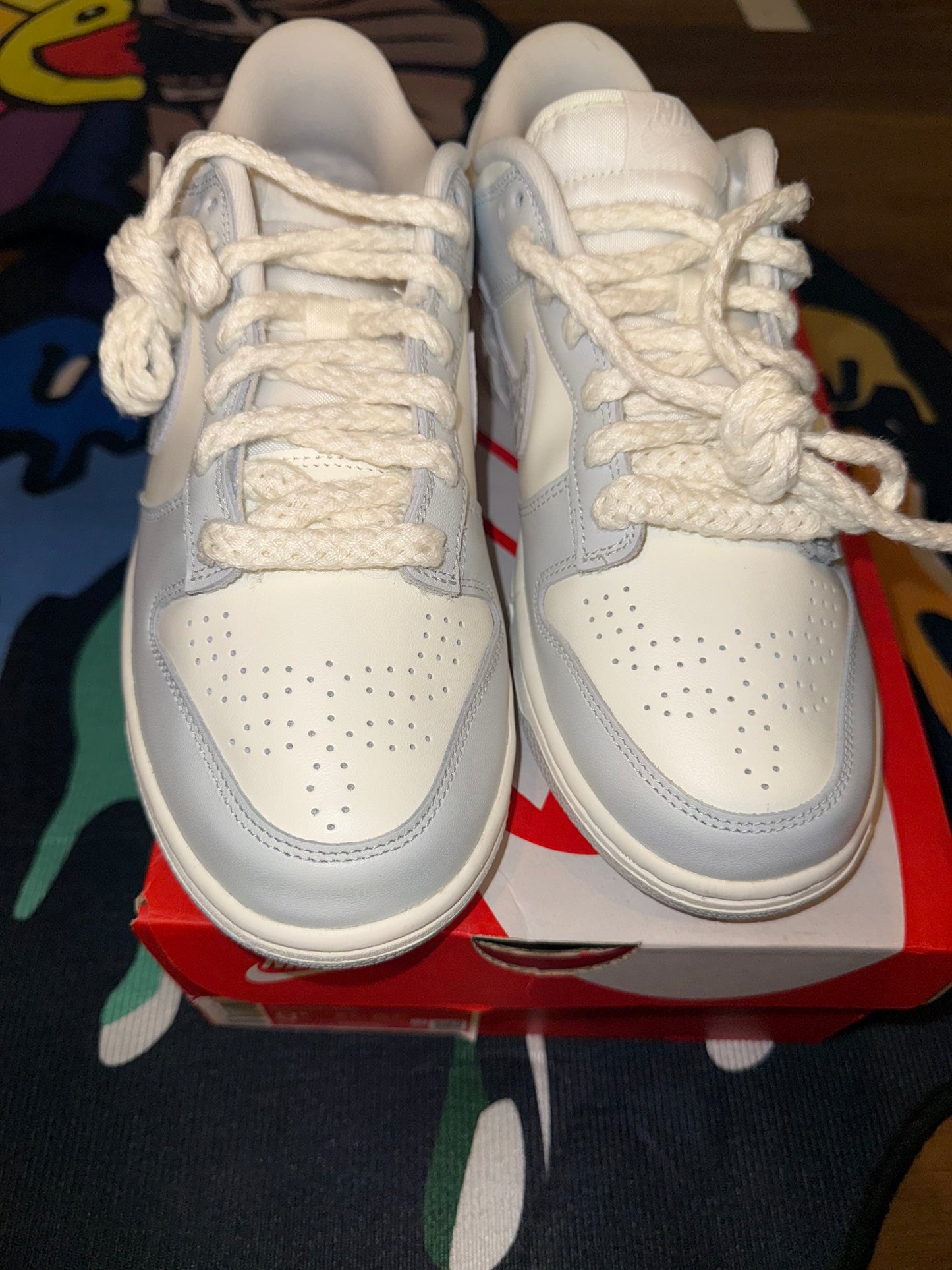 Size 9.5w Nike dunk