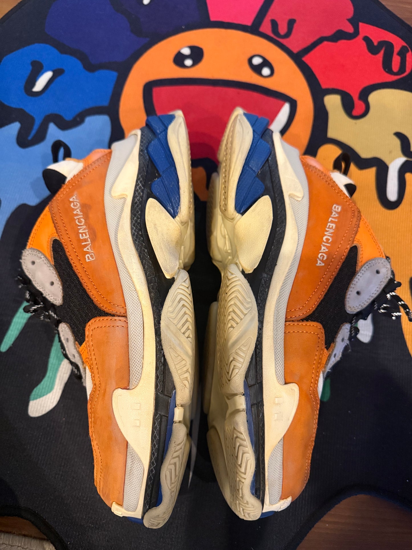 Size 42/9 Balenciaga Triple S