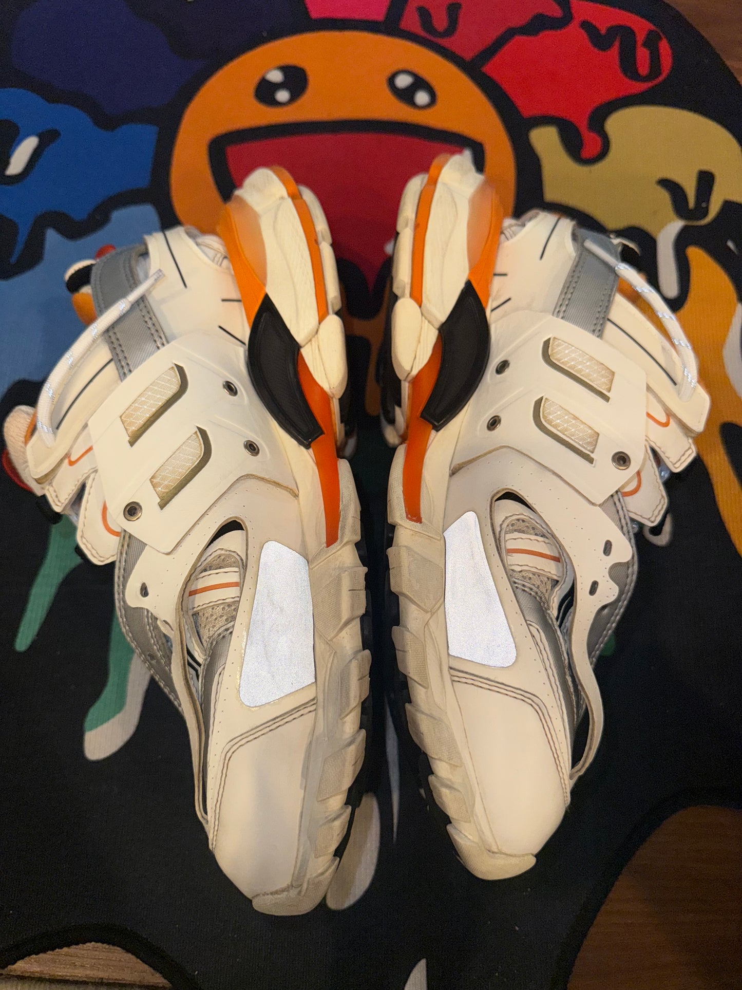 Size42/9 Balenciaga Tracks